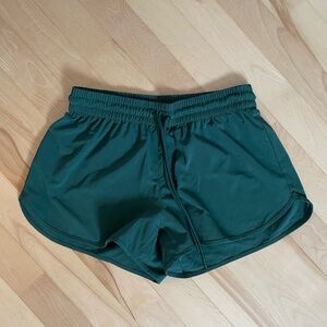 Aritzia - TNA Track Short in Scarab - XXS